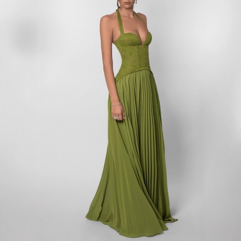 เดรสยาวแบบผูกคอ คอลึก เซ็กซี่  - Maxi Dress Halter บทวิจารณ์และราคา